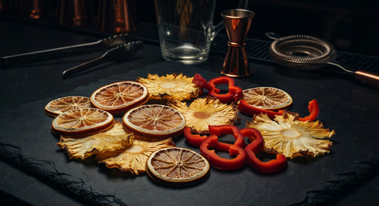 Finding the Right Dehydrated Cocktail Garnish Supplier for Bars (And Home Bars Too)